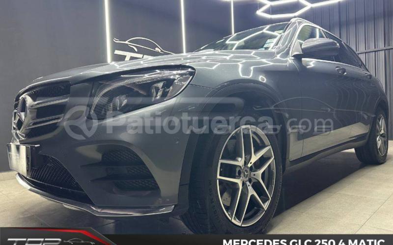 Mercedes Benz