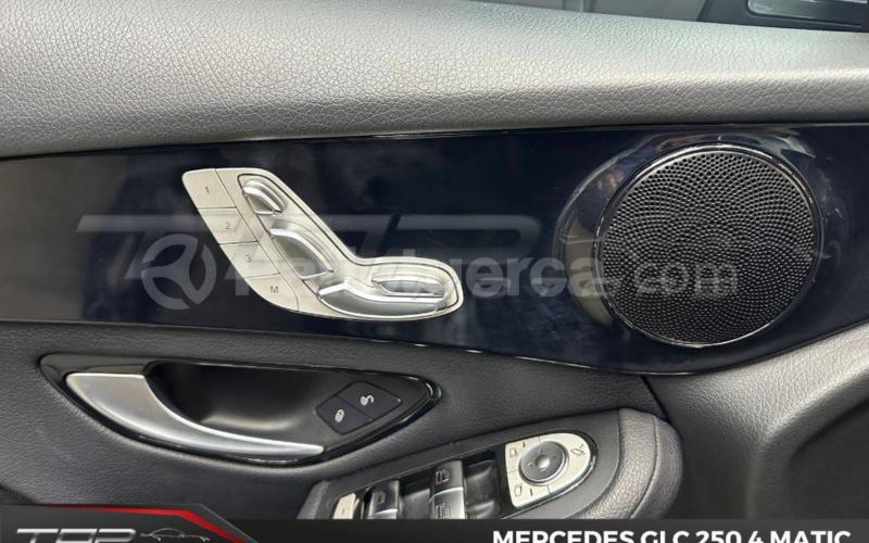 Mercedes Benz