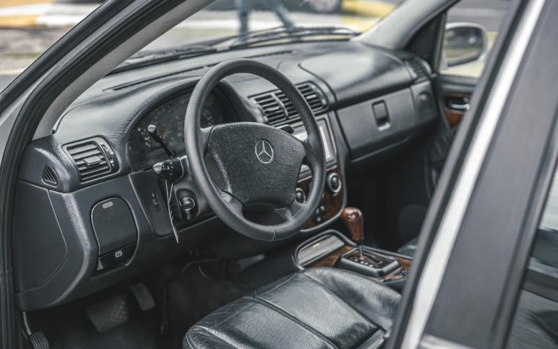 Mercedes Benz
