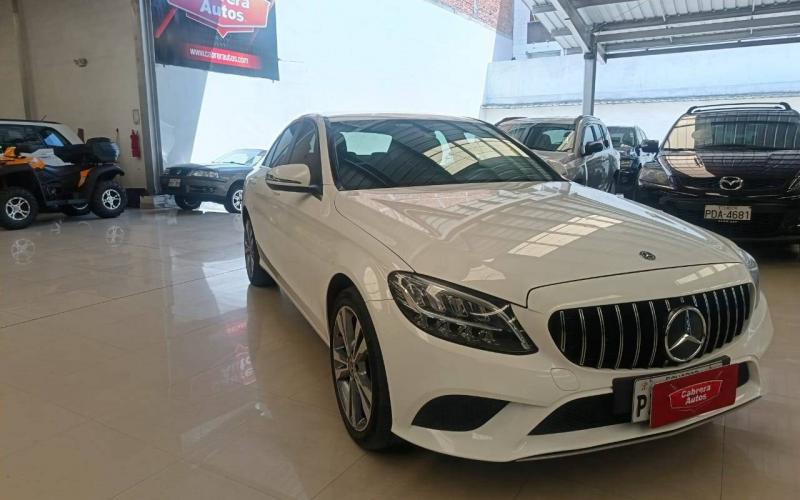 Mercedes Benz