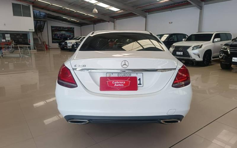 Mercedes Benz