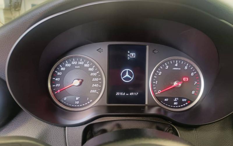 Mercedes Benz