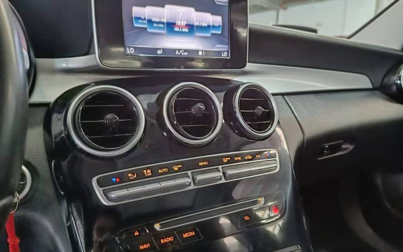 Mercedes Benz