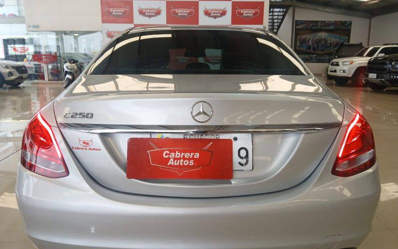 Mercedes Benz