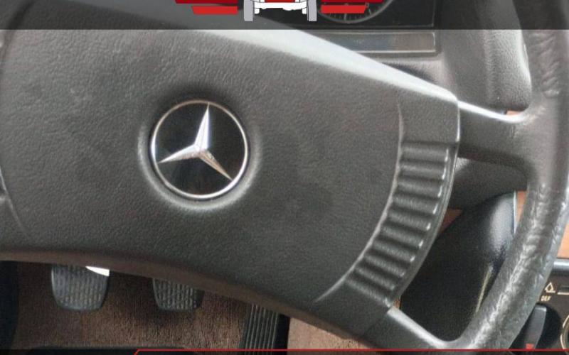 Mercedes Benz