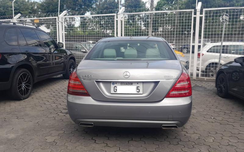 Mercedes Benz