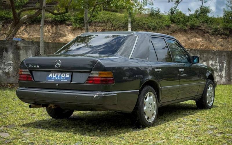 Mercedes Benz