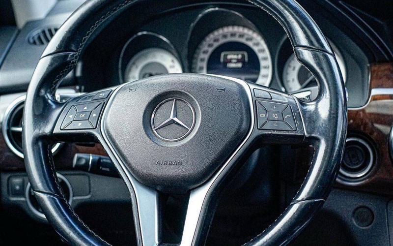 Mercedes Benz