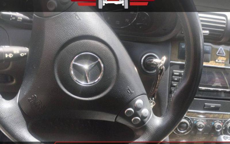 Mercedes Benz