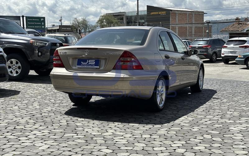 Mercedes Benz