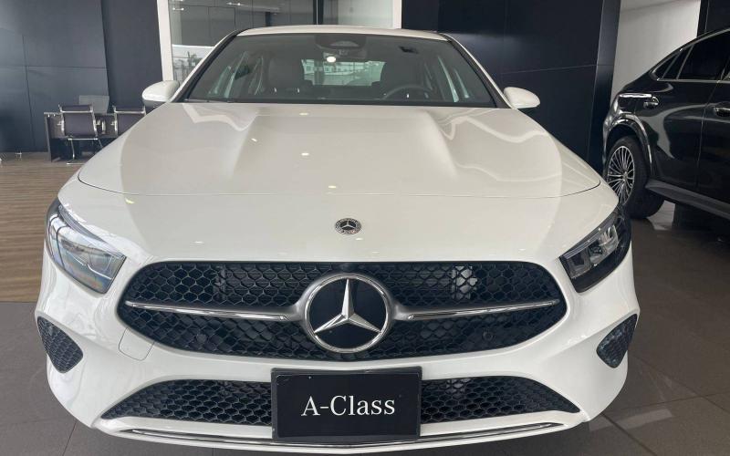 Mercedes Benz