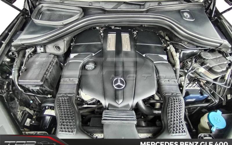 Mercedes Benz