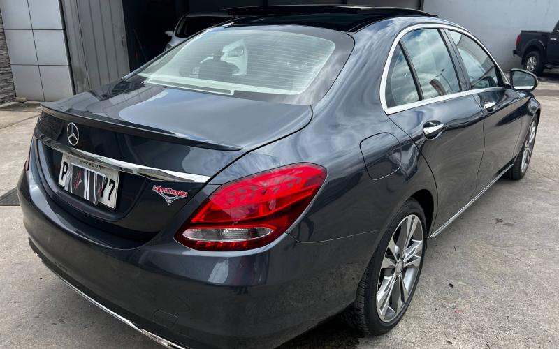 Mercedes Benz