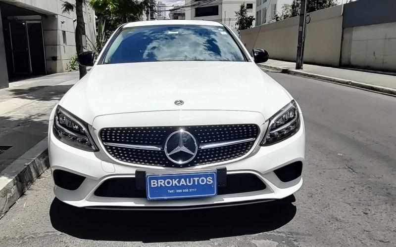 Mercedes Benz