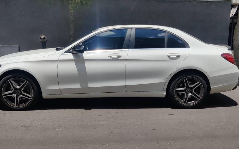 Mercedes Benz