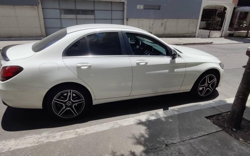 Mercedes Benz