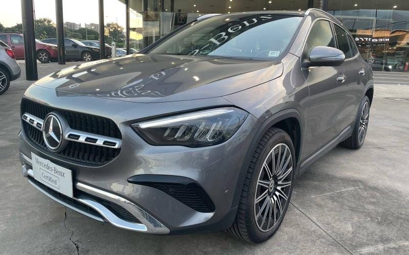 Mercedes Benz