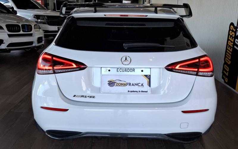 Mercedes Benz
