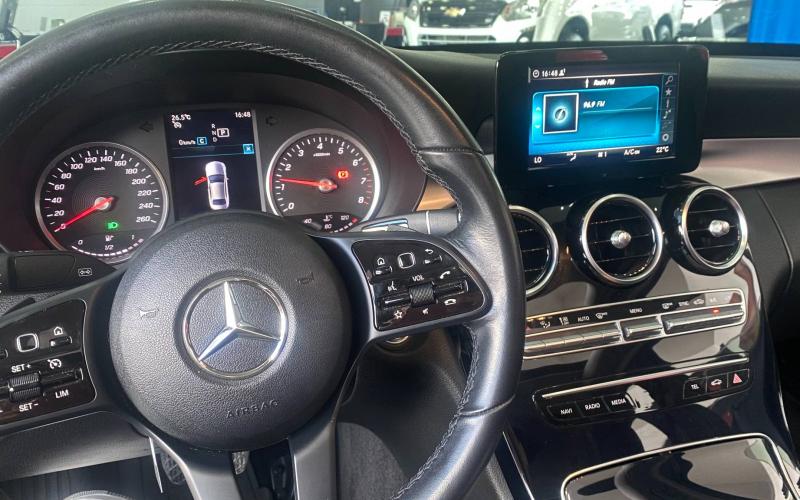 Mercedes Benz