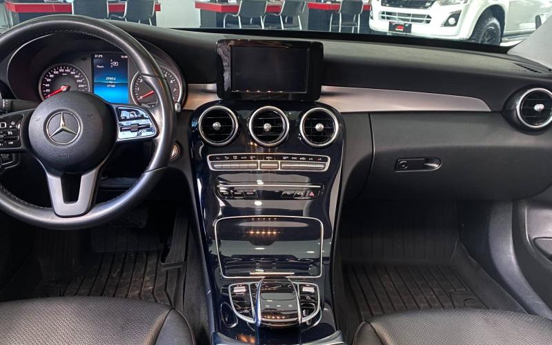 Mercedes Benz