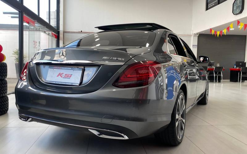 Mercedes Benz