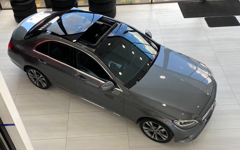 Mercedes Benz