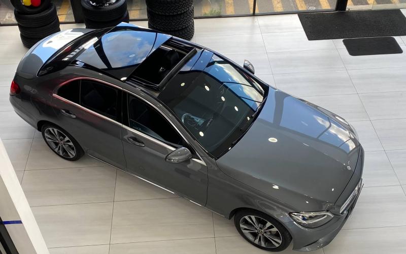 Mercedes Benz