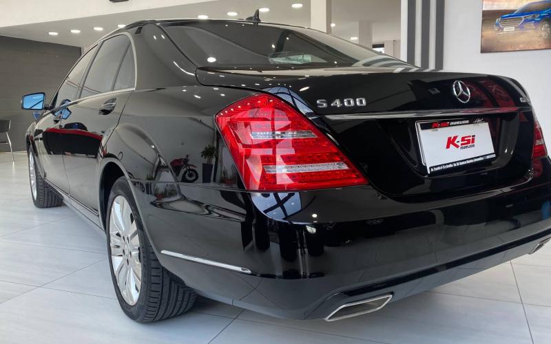 Mercedes Benz