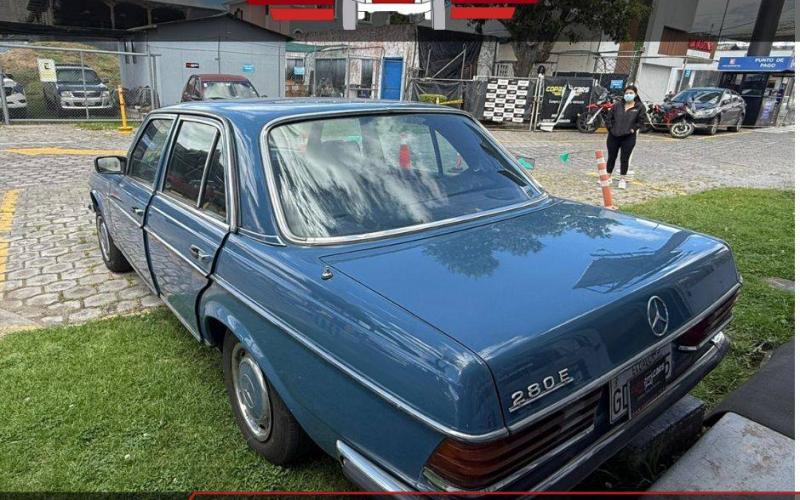 Mercedes Benz