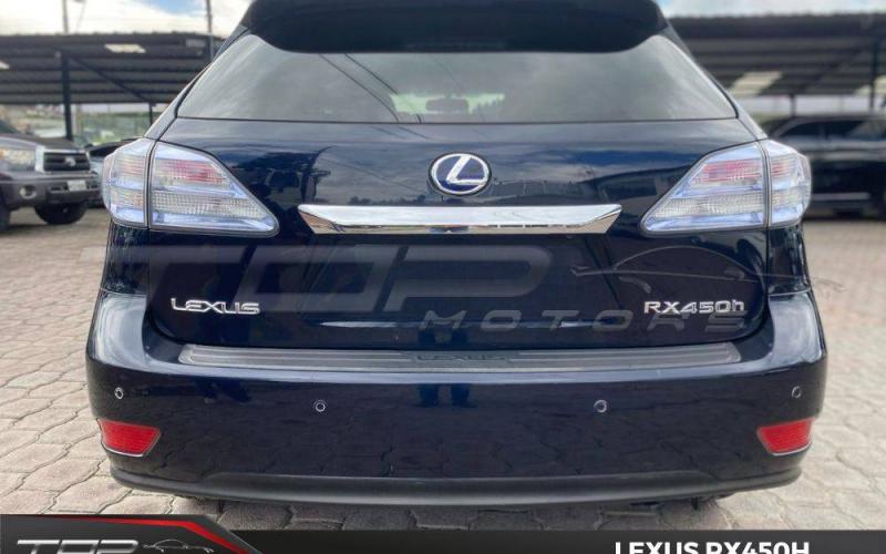 Lexus