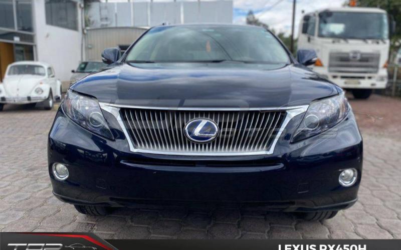 Lexus