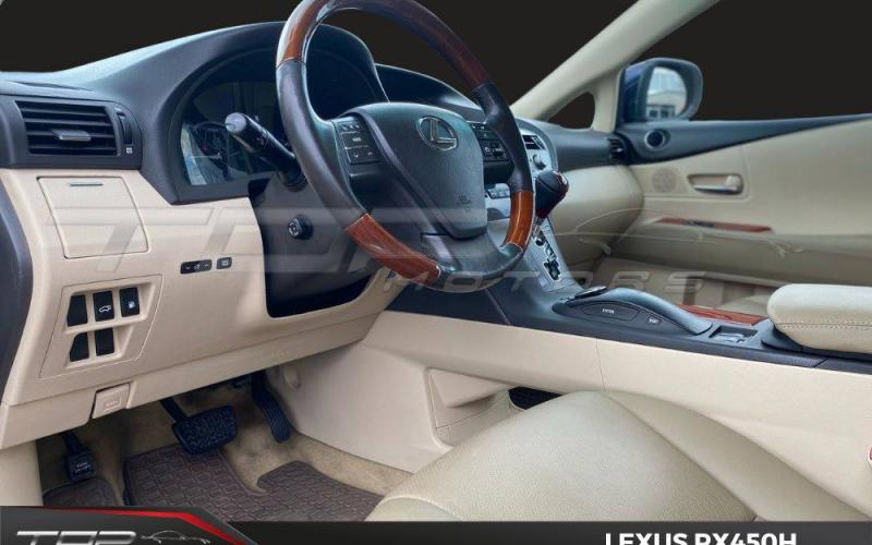 Lexus