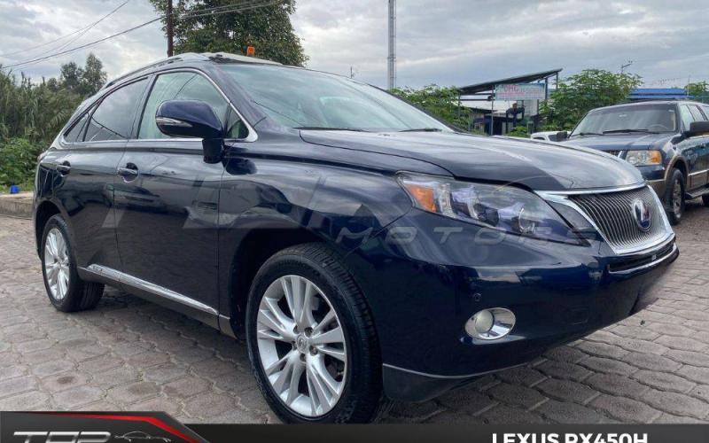 Lexus