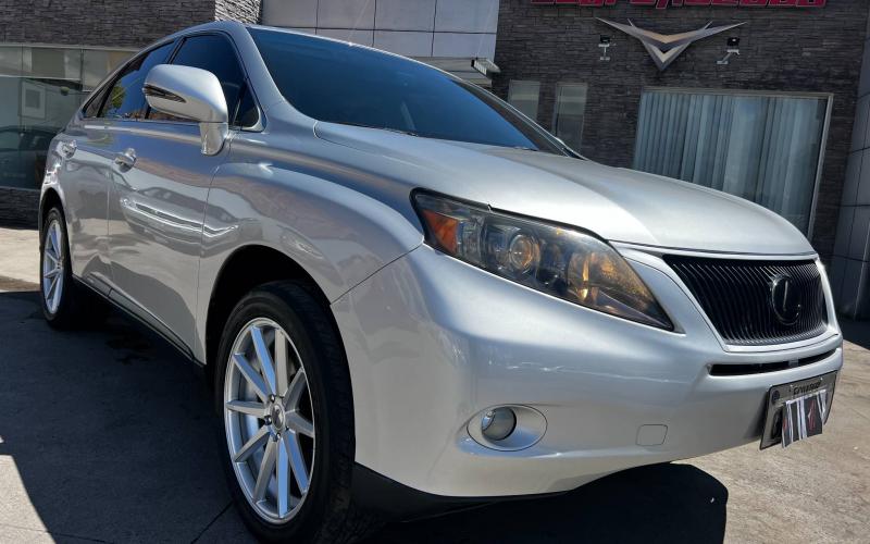 Lexus