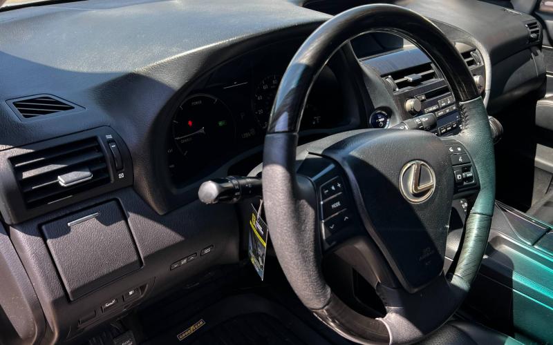 Lexus