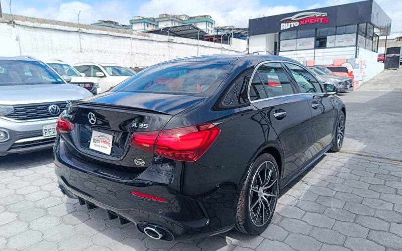 Mercedes Benz