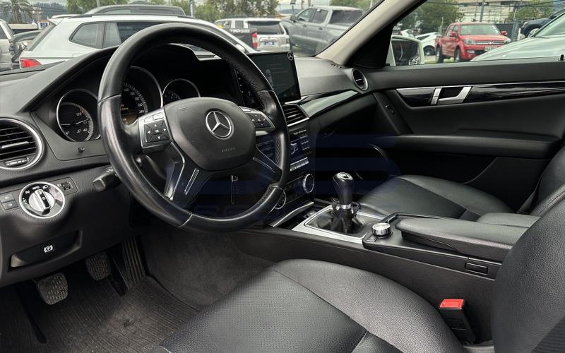 Mercedes Benz