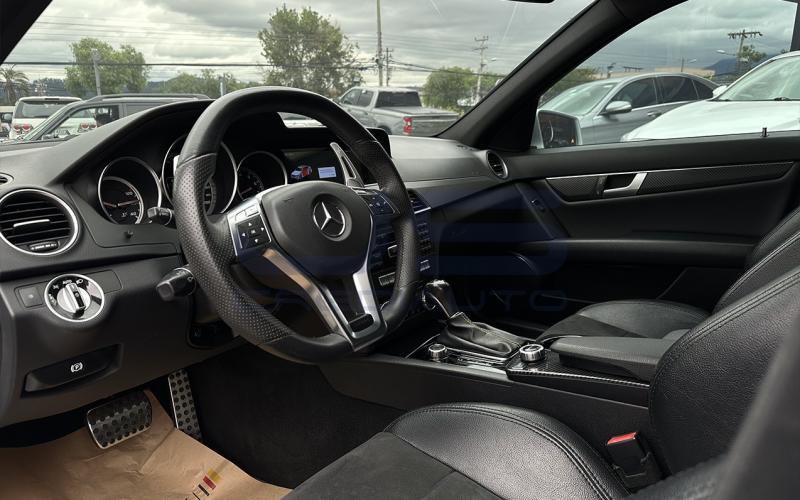 Mercedes Benz