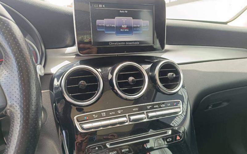 Mercedes Benz