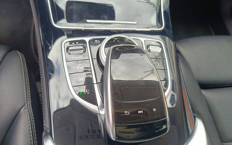 Mercedes Benz