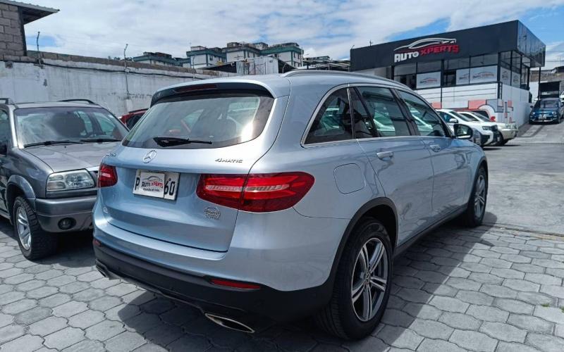 Mercedes Benz