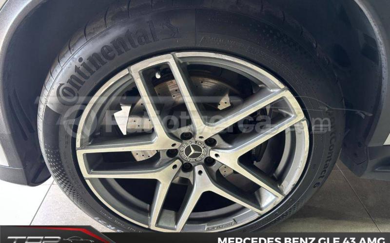 Mercedes Benz