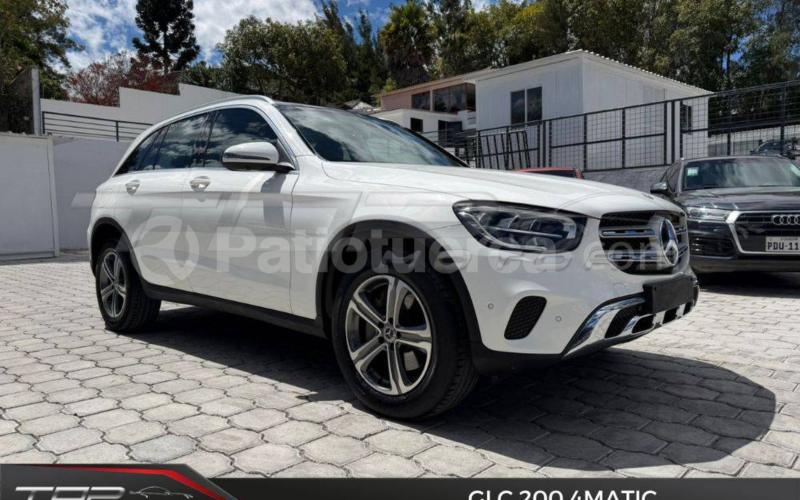 Mercedes Benz