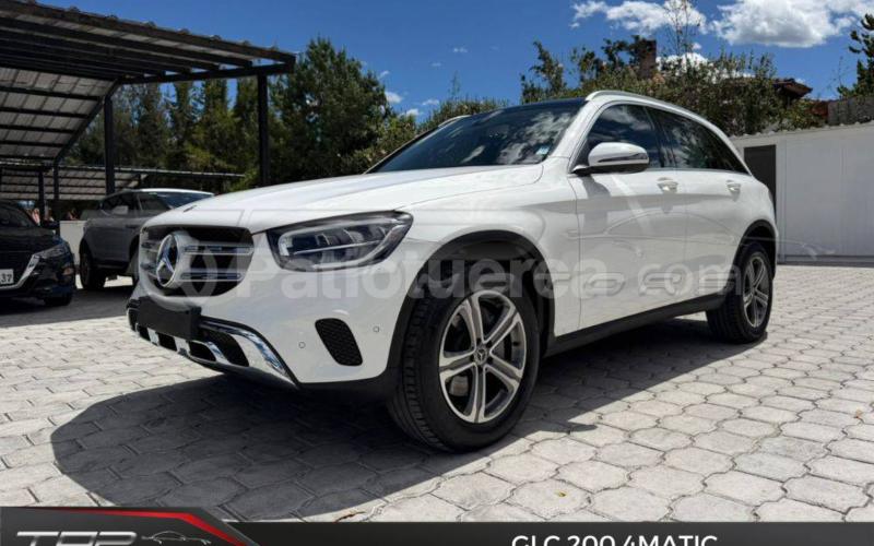 Mercedes Benz