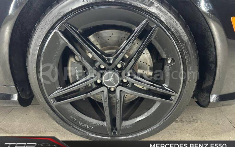 Mercedes Benz