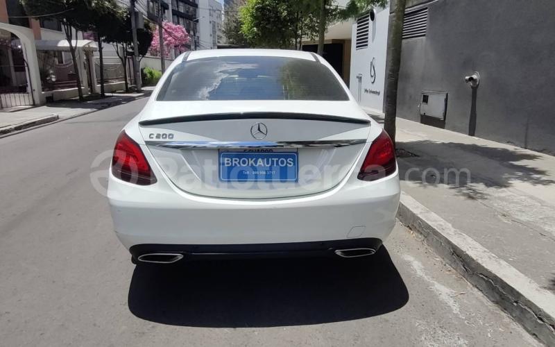 Mercedes Benz