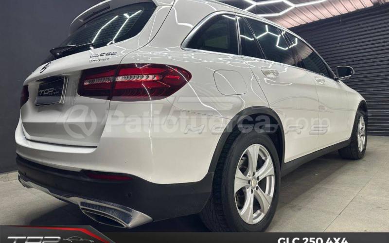 Mercedes Benz
