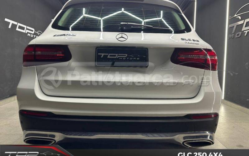 Mercedes Benz