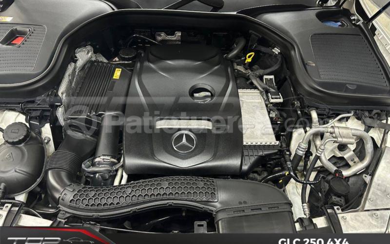 Mercedes Benz