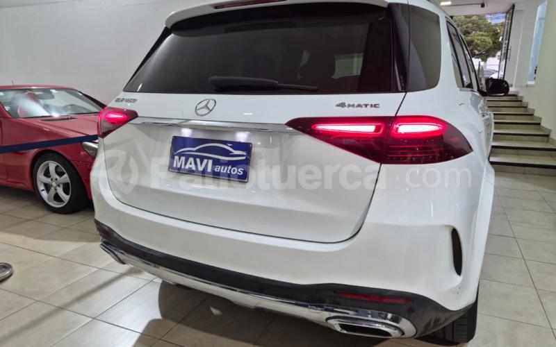 Mercedes Benz